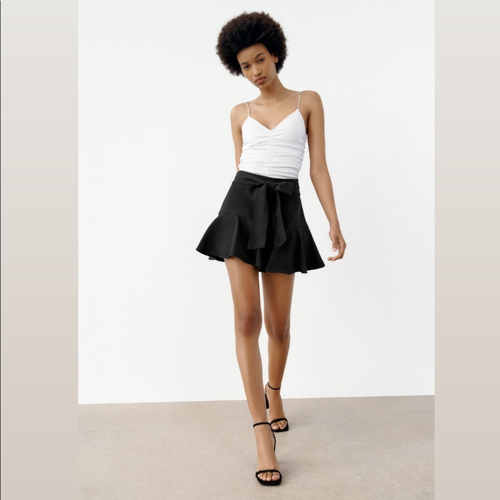 ZARA BLACK BOW TRIM SKIRT